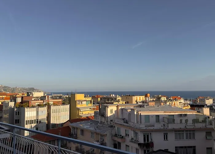 Attico Vista Mare Appartamento *
